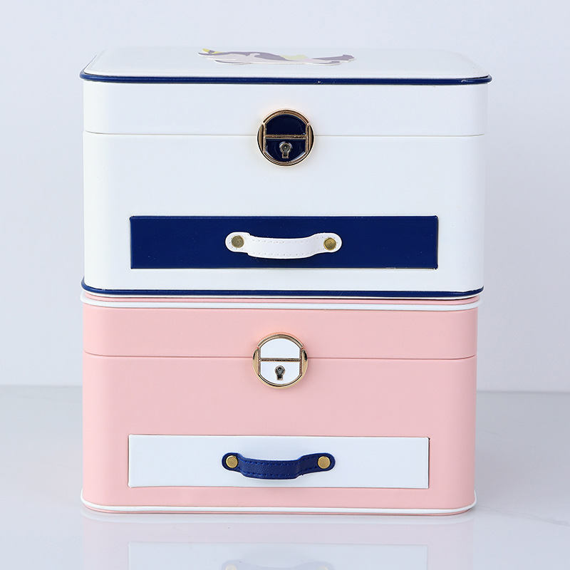 Stock Jewelry organizer box with cartoon pattern